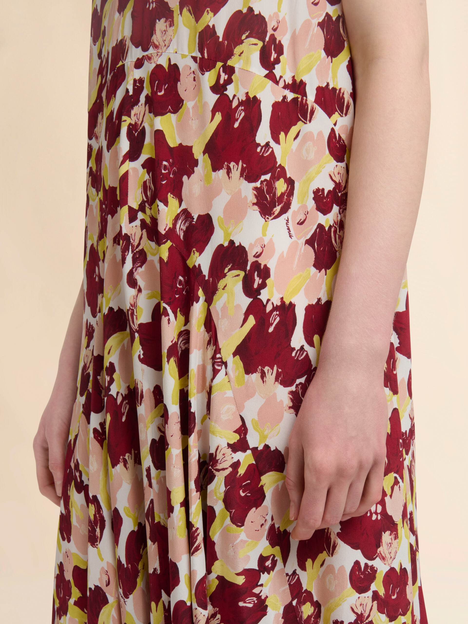 Pink and burgundy silk maxi dress with Secret Bouquet print - Dresses - Image 5