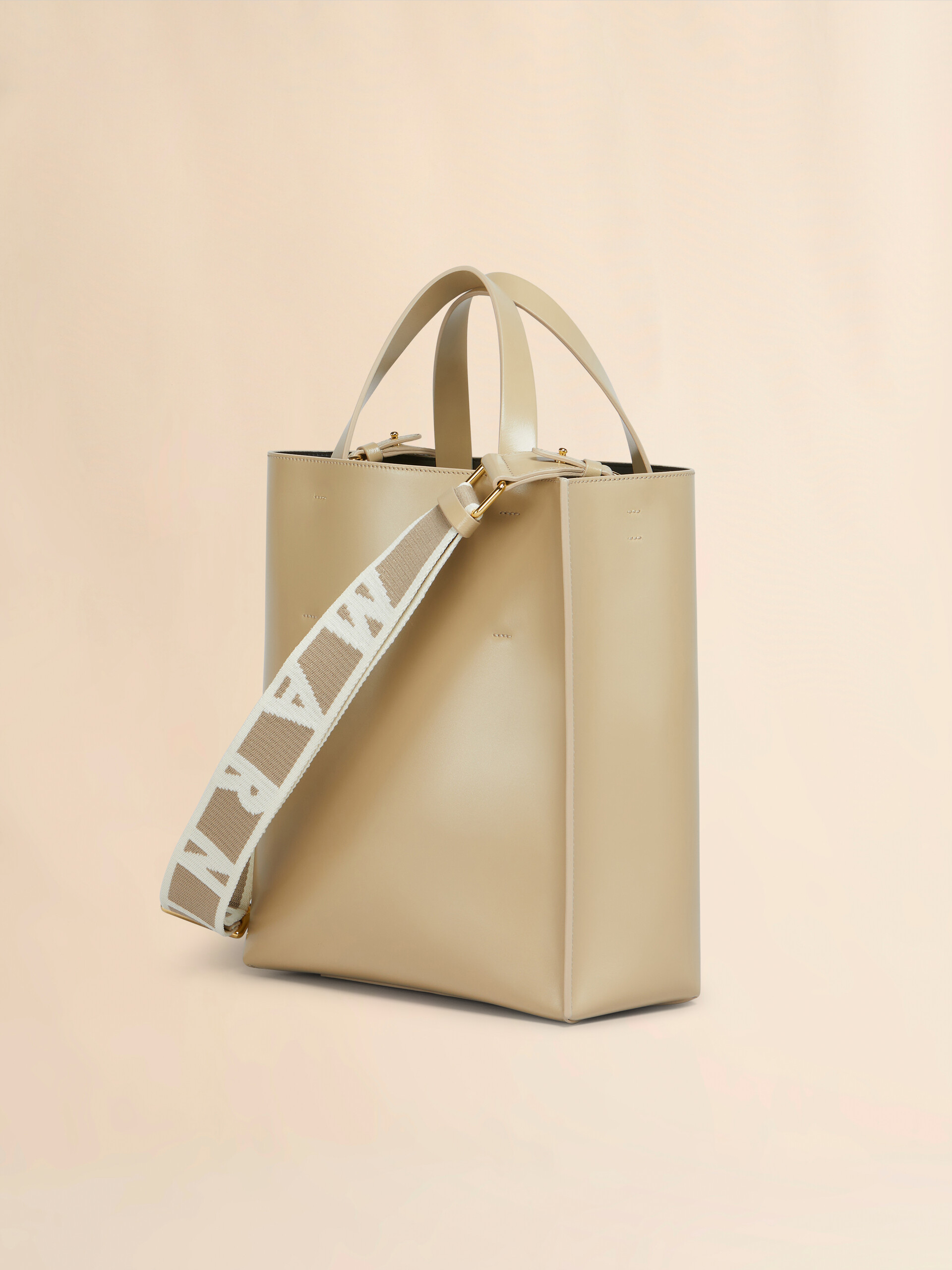 Museo small bag in light pink leather - Shopping Bags - Image 2