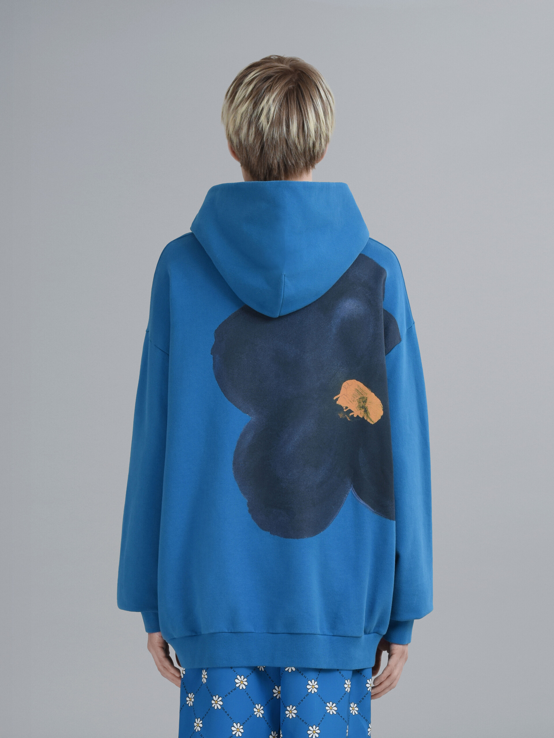 Black Daisy print blue cotton hooded sweatshirt - Sweaters - Image 3