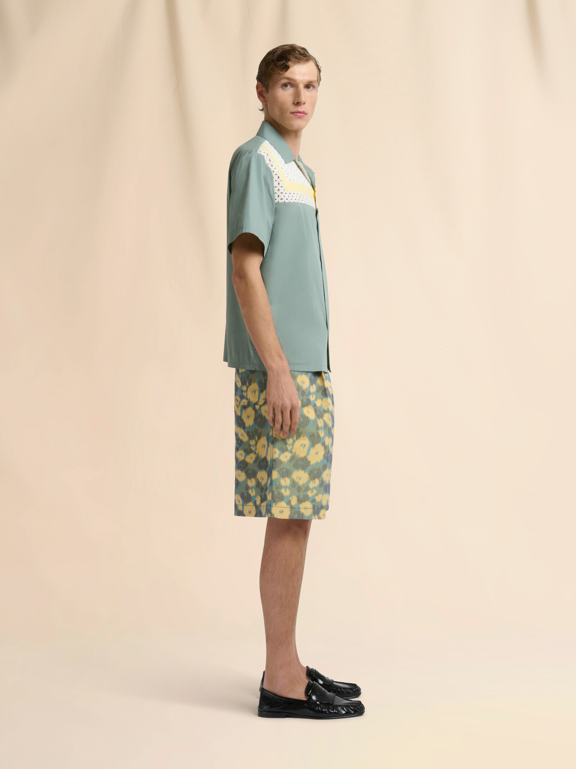 Chemise verte en coton et nylon avec empi&egrave;cement en dentelle - Chemises - Image 5