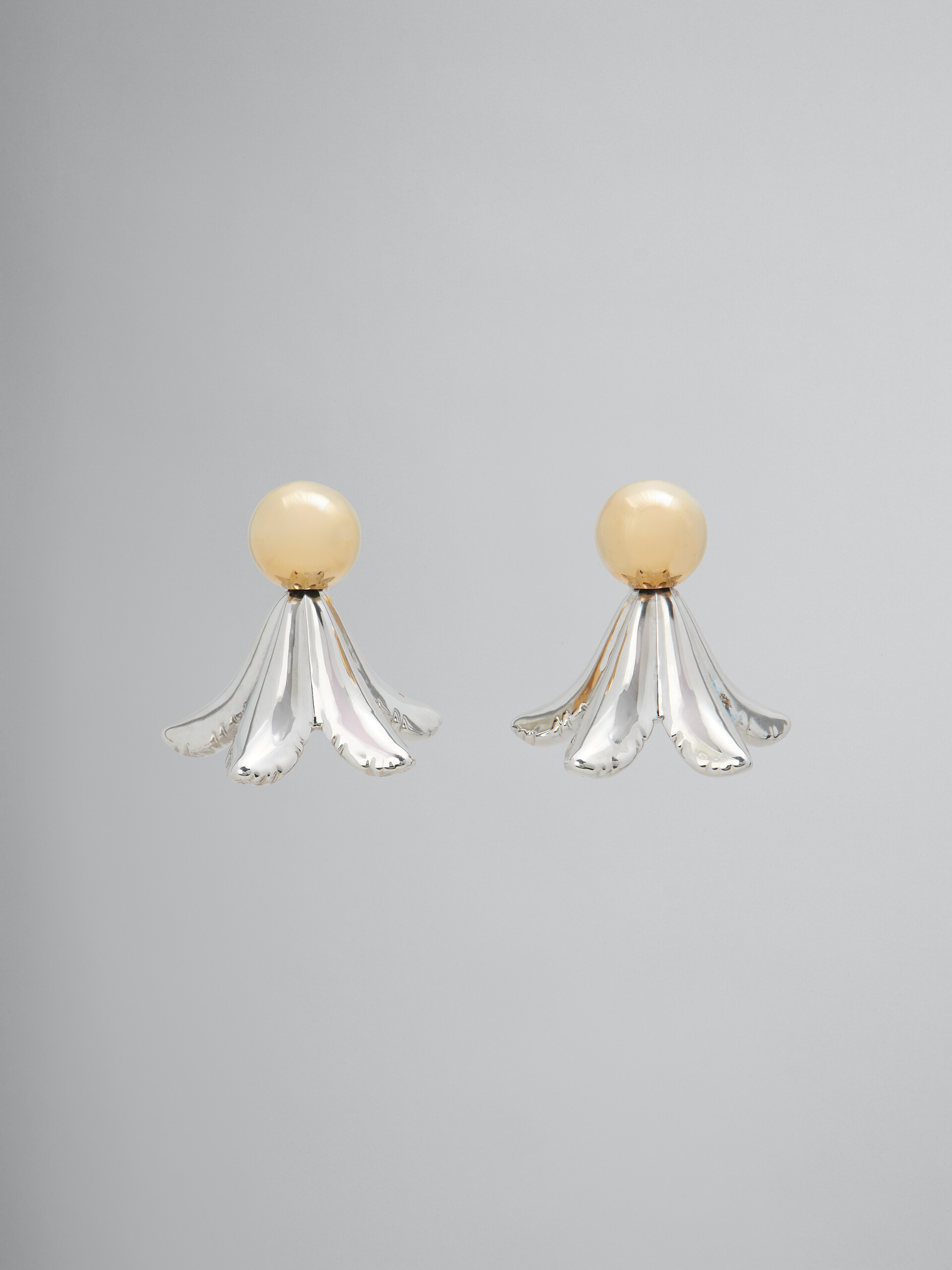 Dangling puffy flower earrings - Earrings - Image 1