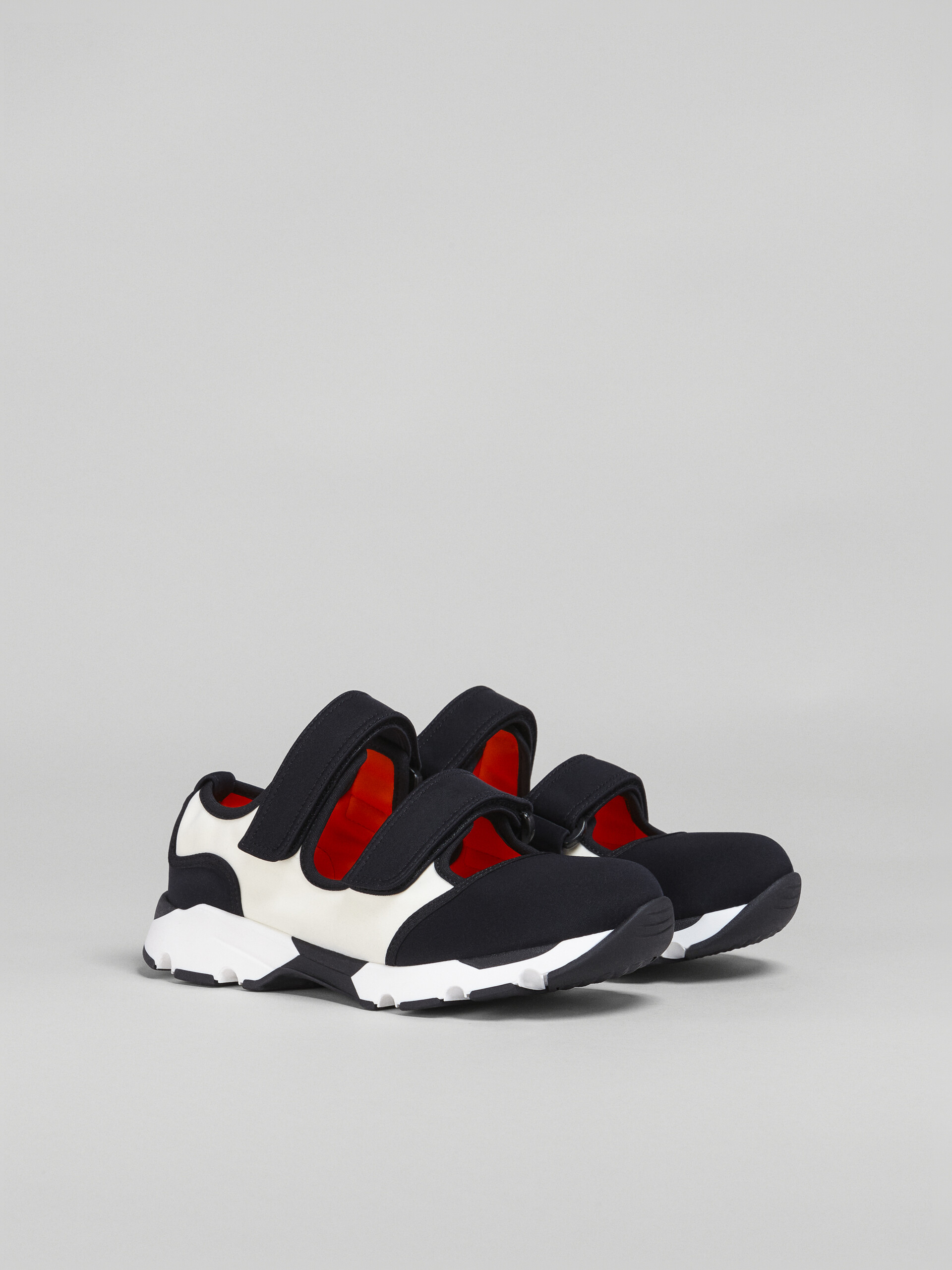 Zapatilla de tejido técnico blanco y negro - Sneakers - Image 2