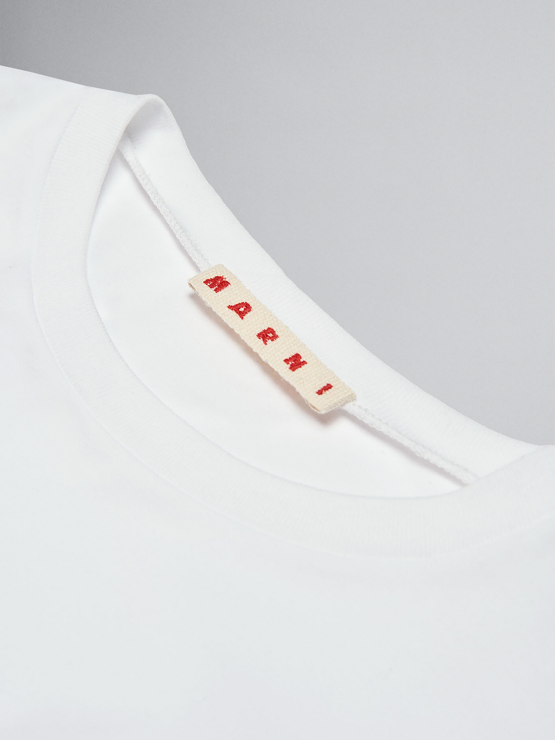 ホワイト ロ―スリーブ ジャージー製Tシャツ ロゴ入りゴムベルト付き - Tシャツ - Image 4