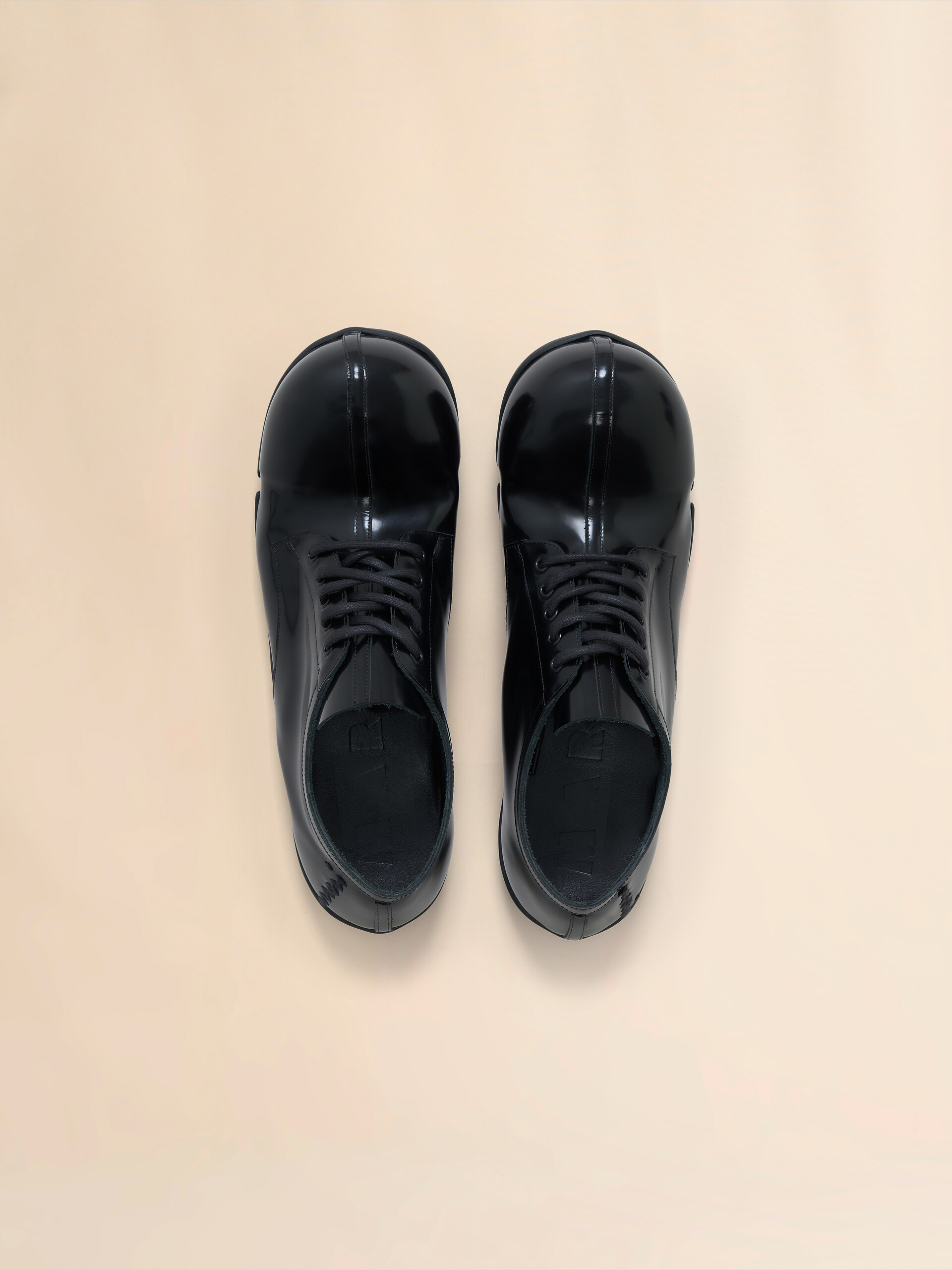 Black patent leather Wave lace up - Lace-ups - Image 4