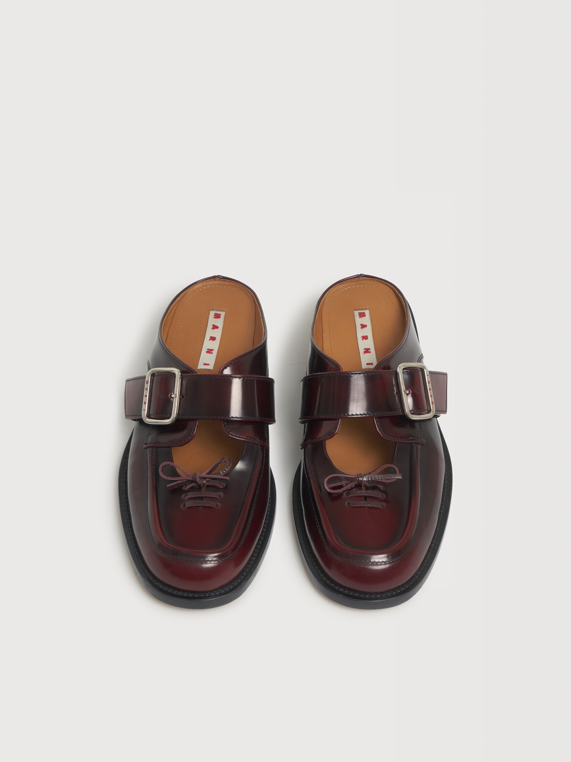 Burgundy leather buckle sabot - Sandals - Image 4