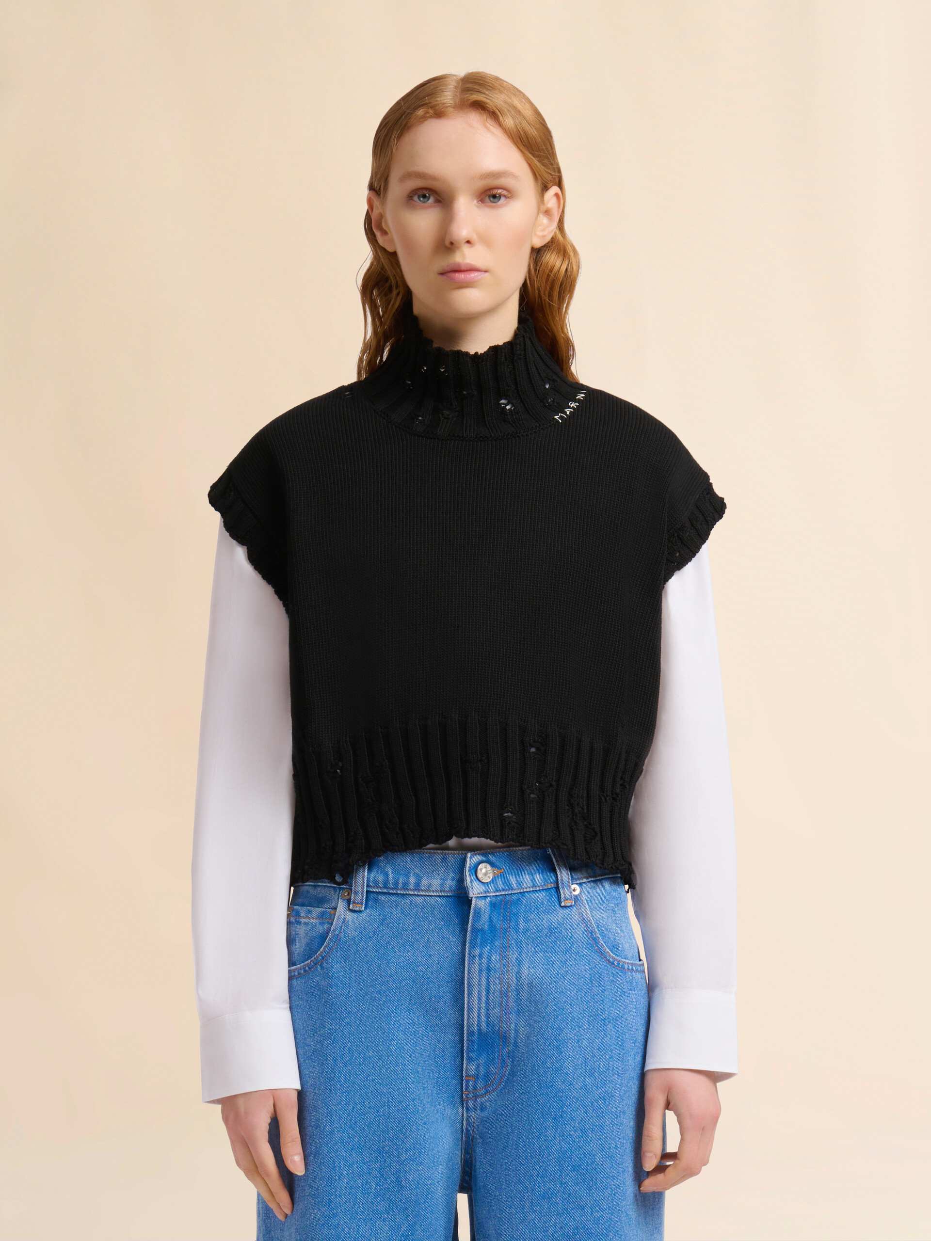 Black cotton cropped vest - Pullovers - Image 2