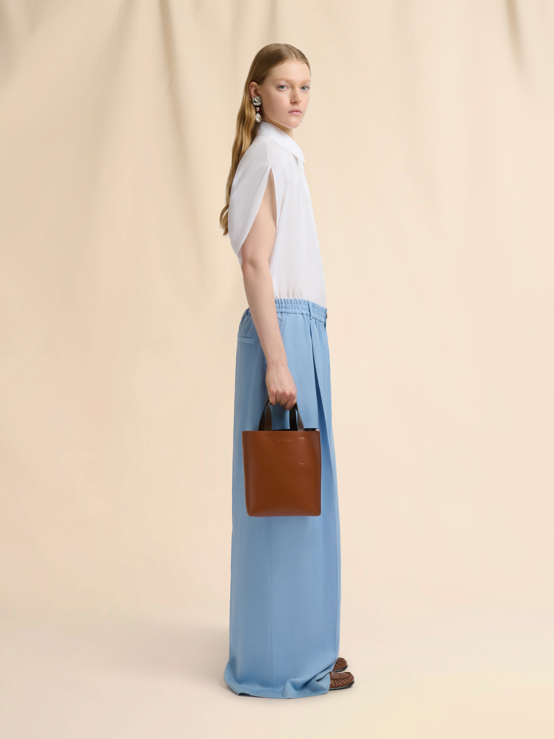 ブラック、ブラウン レザー製Museoミニバッグ - ショッピングバッグ - Image 2