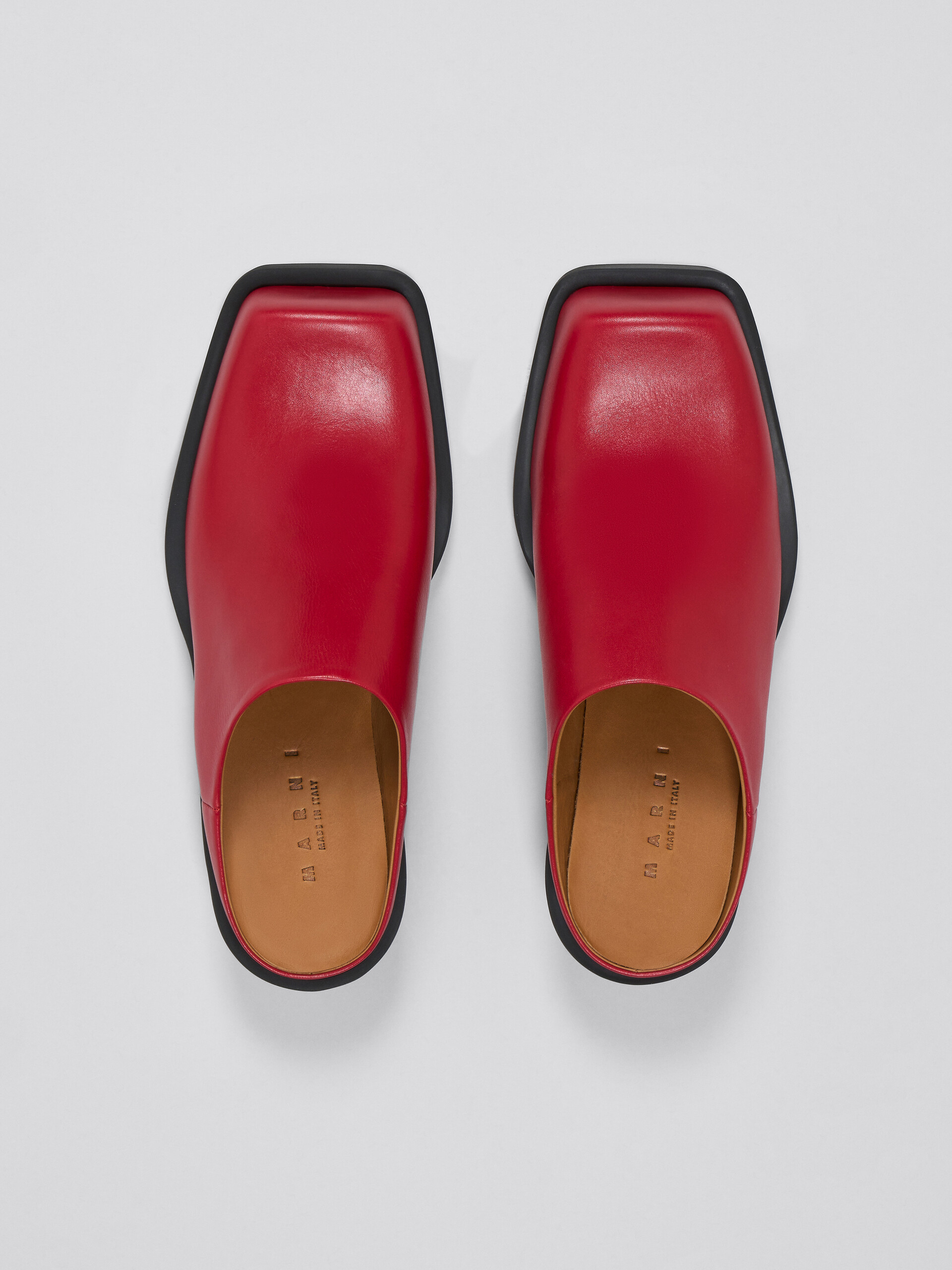 Red leather sabot - Clogs - Image 4