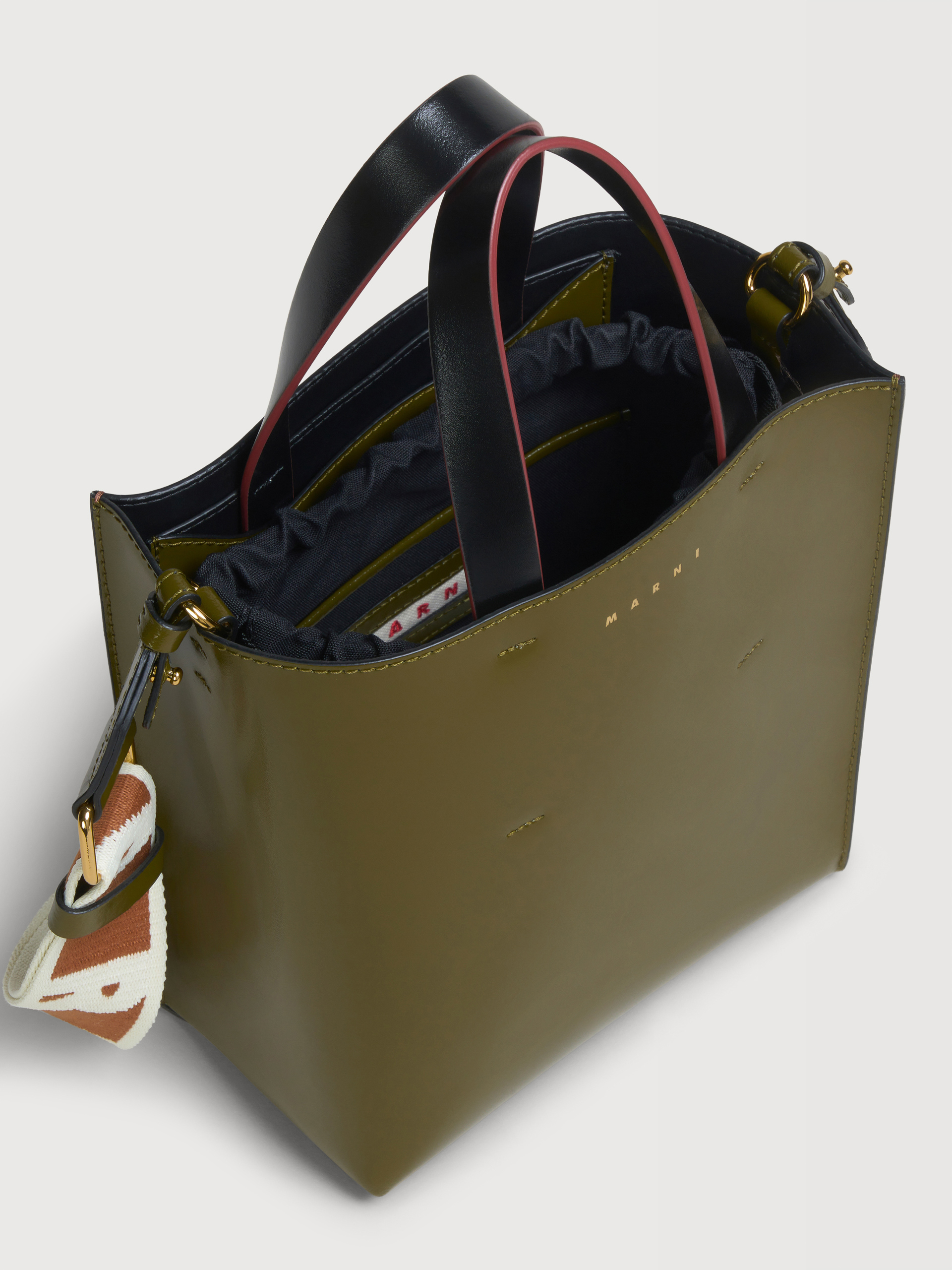 【極美品】MARNI ショルダーバッグ（ディープグリーン×ブラック） ディープグリーン ブラウン ブラック レザー製 Museo ミニバッグ | Marni