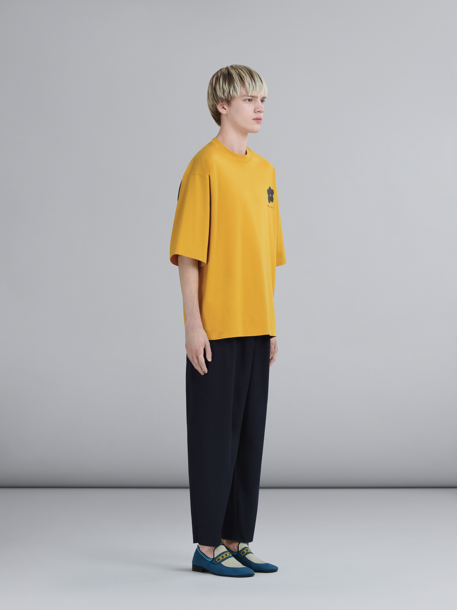 ブラックDaisyプリント イエロージャージー製クルーネックTシャツ | Marni ブラックDaisyプリント イエロージャージー製クルーネックTシャツ | Marni