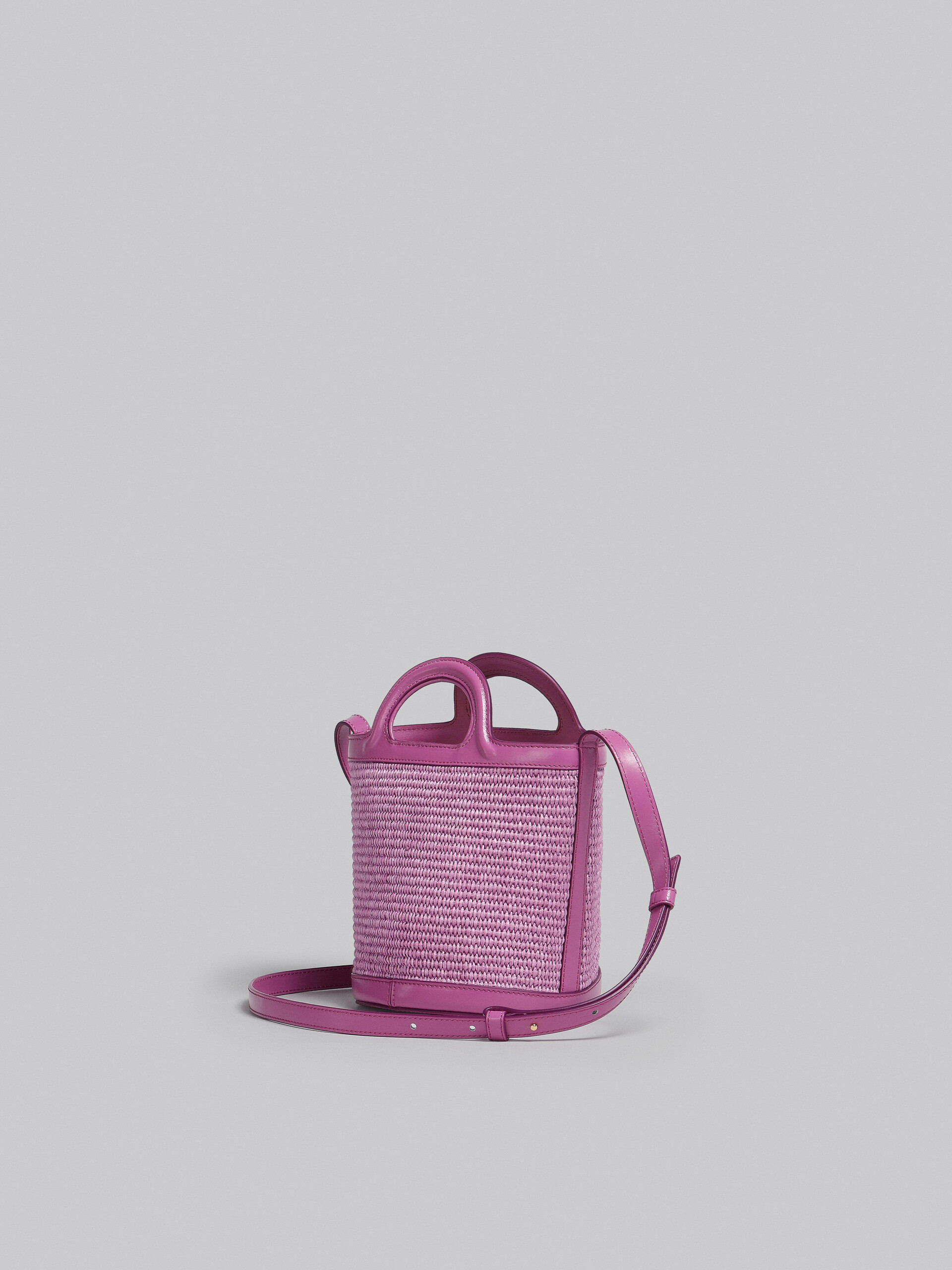 Tropicalia Small Bucket Bag in lilac leather and raffia - Shoulder Bags - Image 3