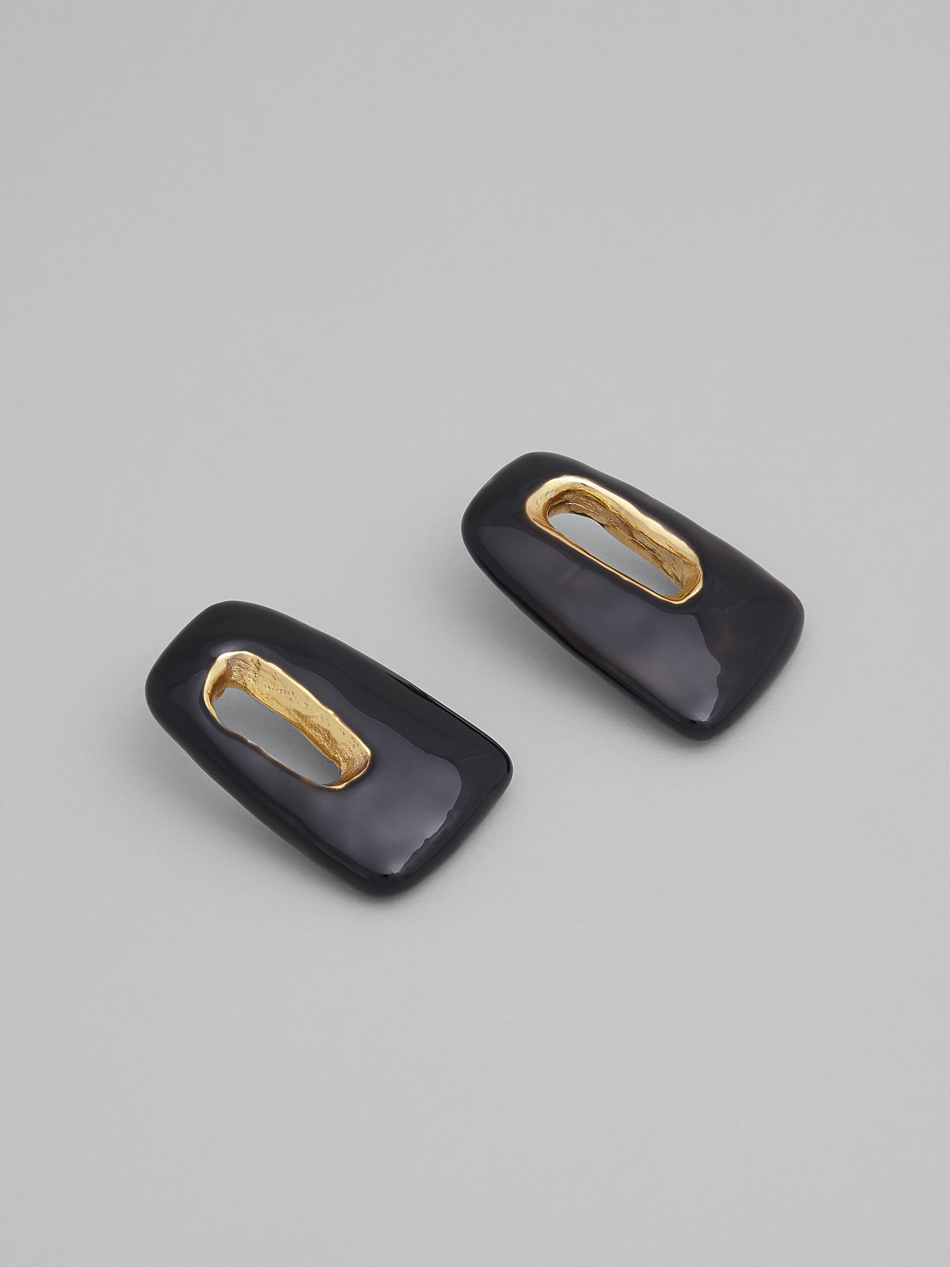 TRAPEZE black earrings - Earrings - Image 4