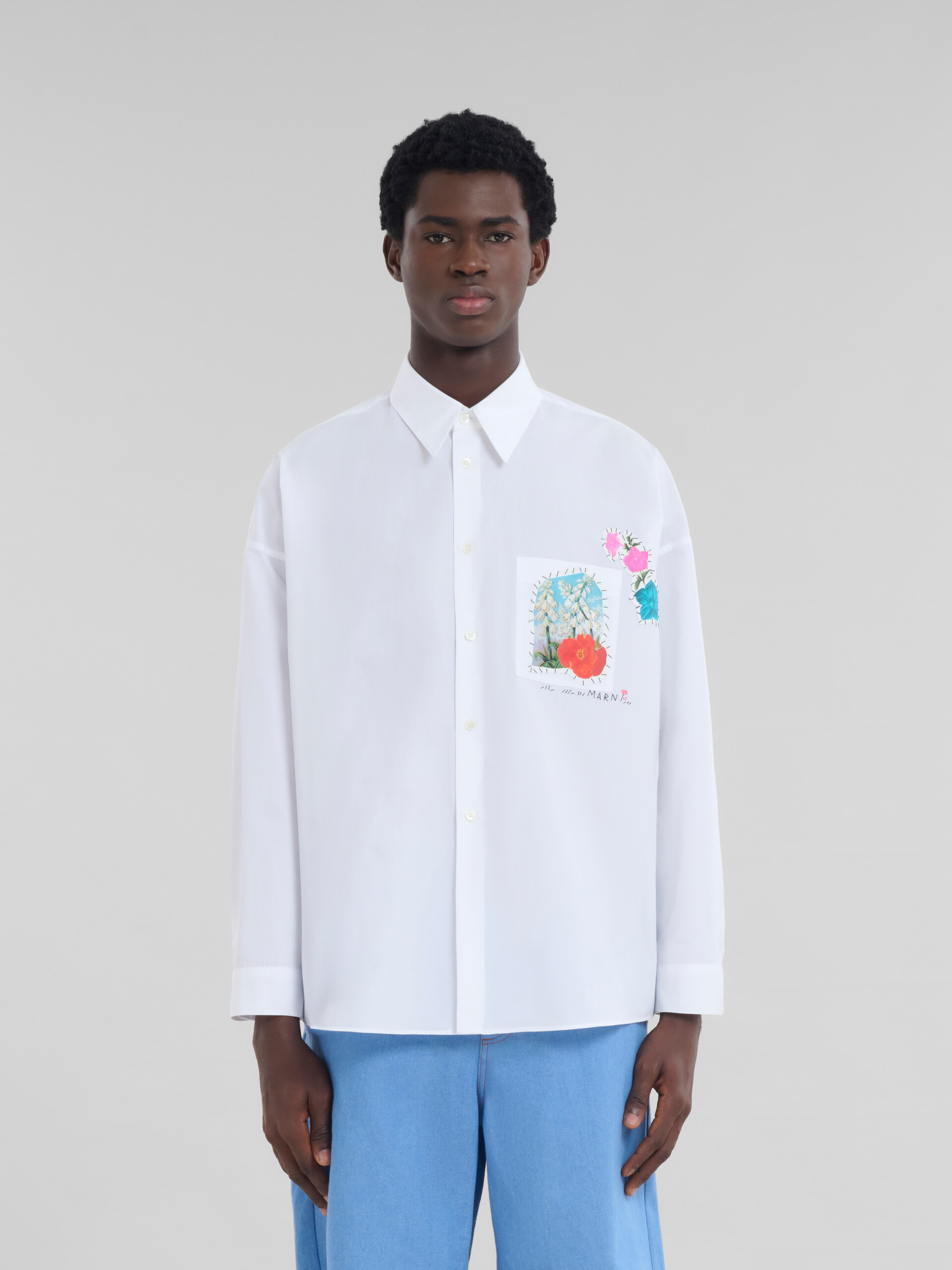 White organic poplin shirt with flower patches - Shirts - Image 2