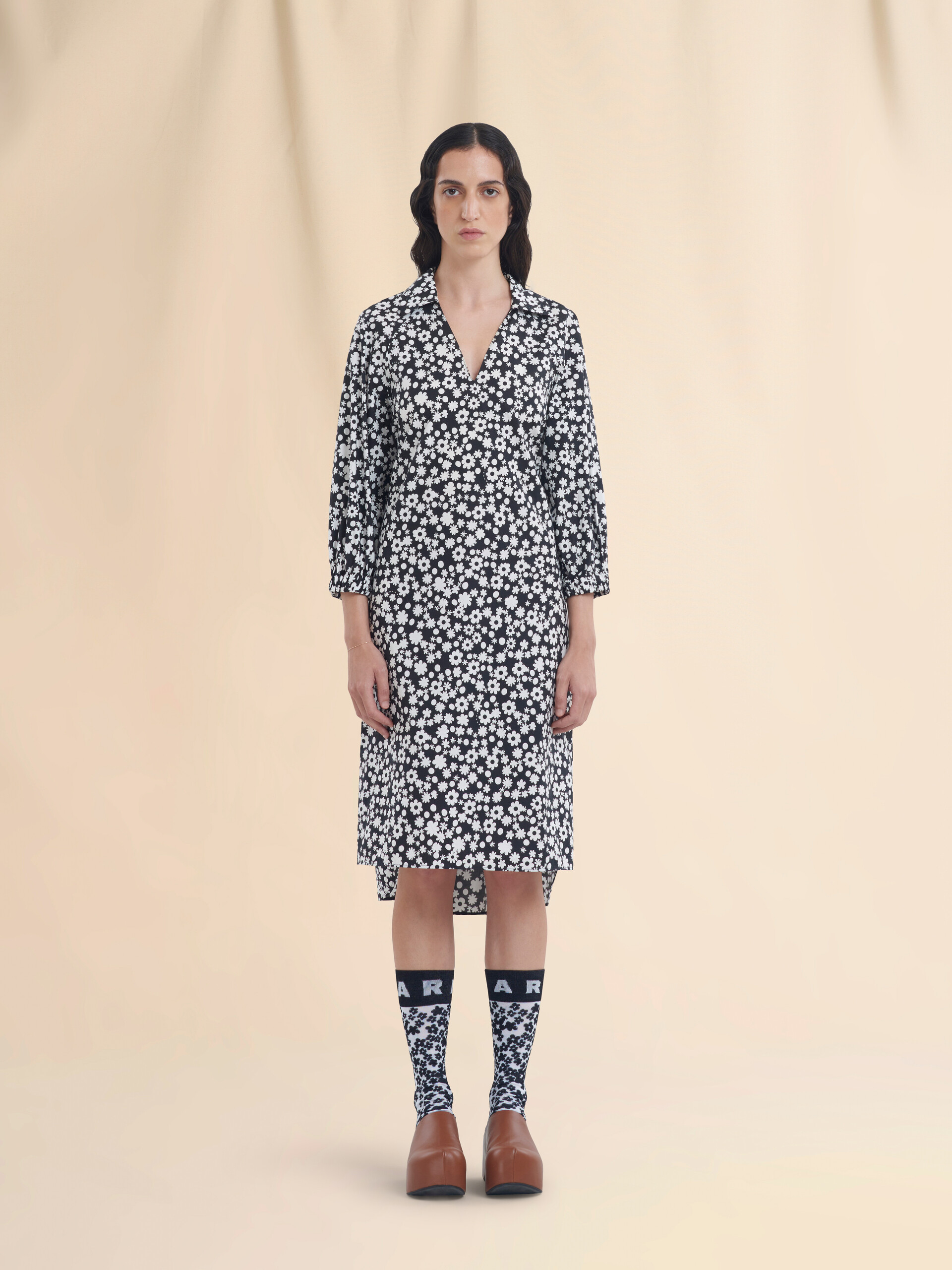 Vestido de popelín con estampado Pop Fields blanco y negro - Vestidos - Image 2