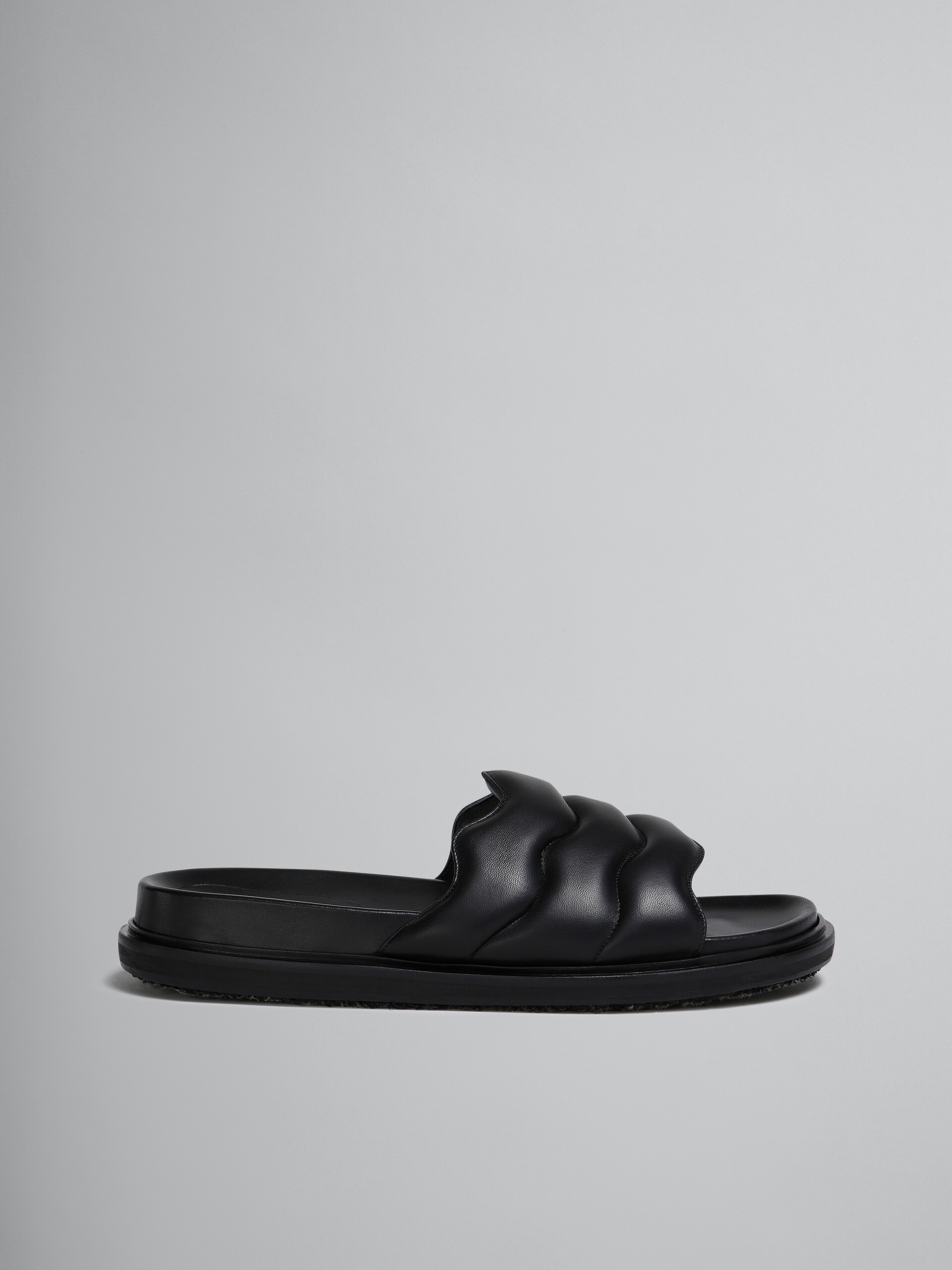 Black wavy leather slide sandal - Sandals - Image 1