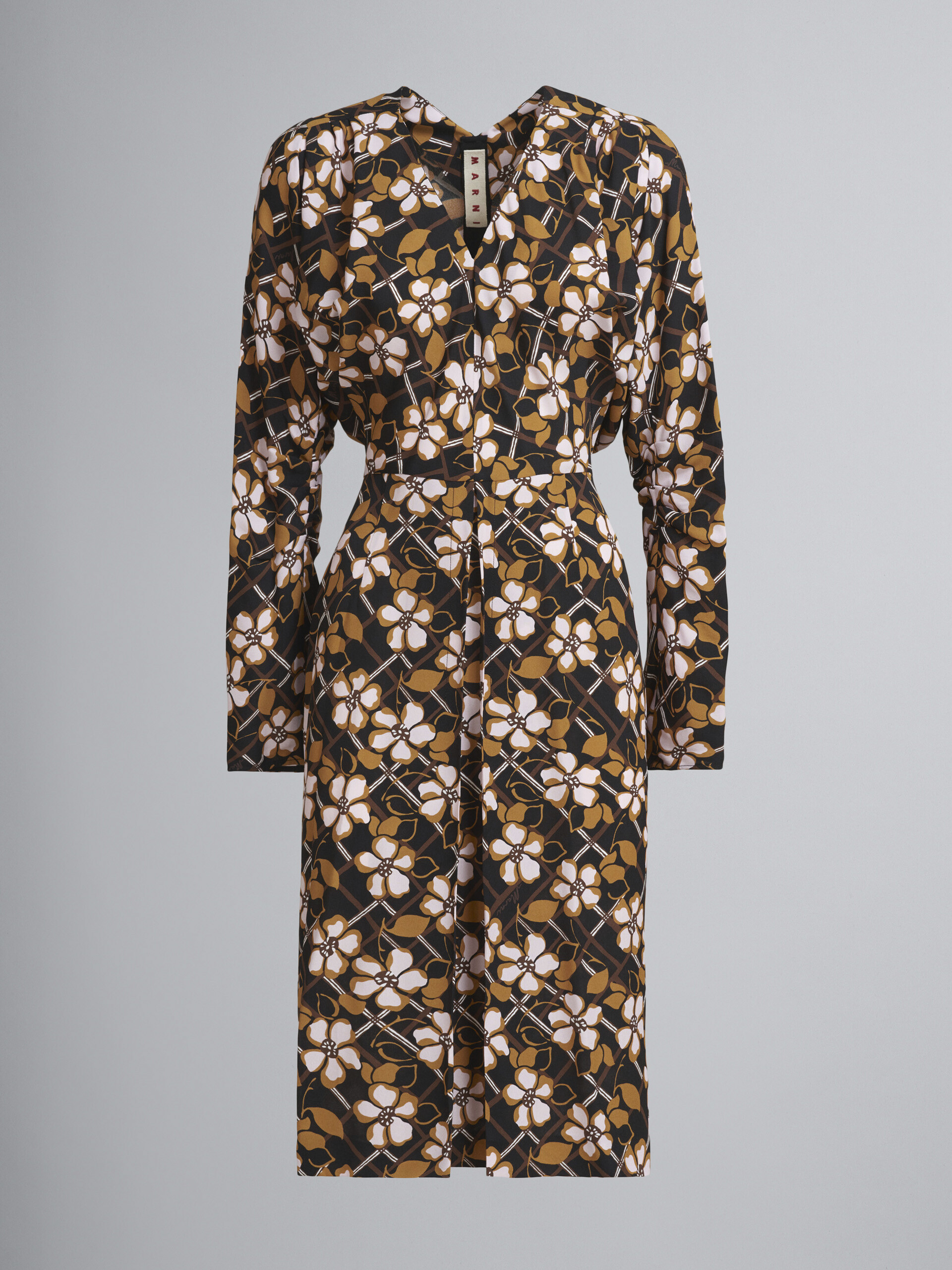 Kleid aus Viskose-Satin mit langen Kimonoärmeln - Kleider - Image 1