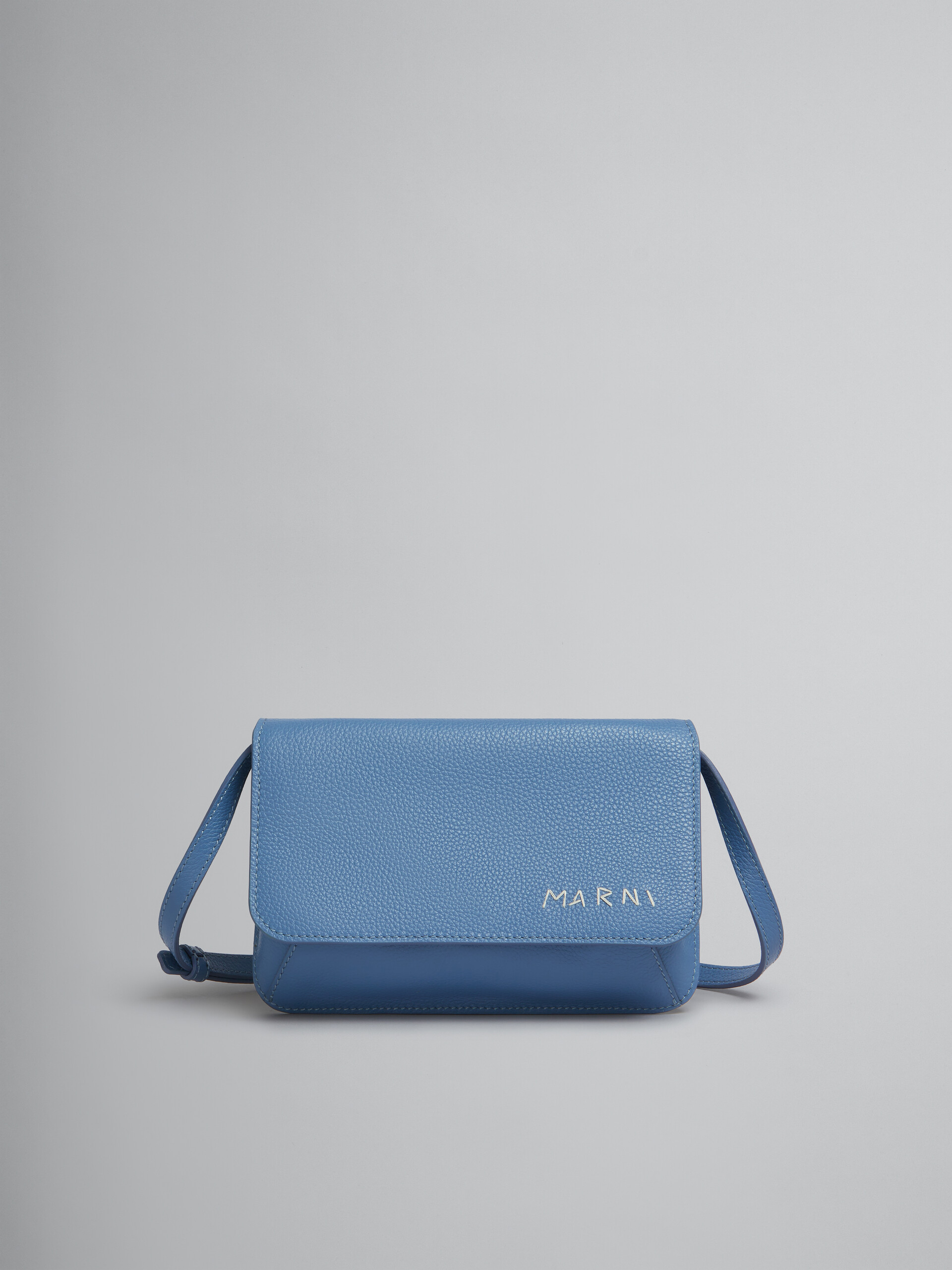 Blue leather shoulder bag with Marni mending - Pochettes - Image 1