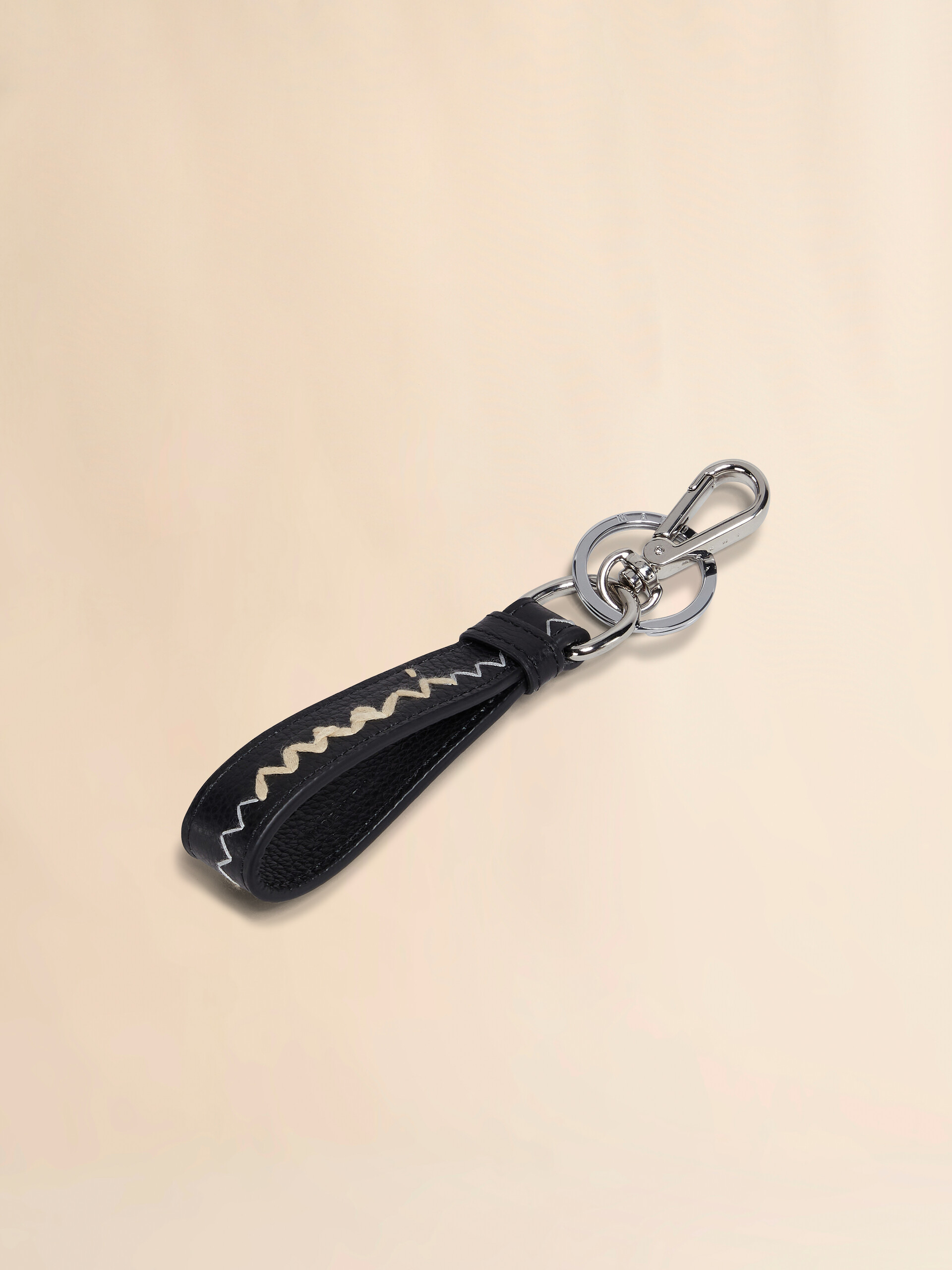 MARNI マルニブラックレザー キーホルダー
