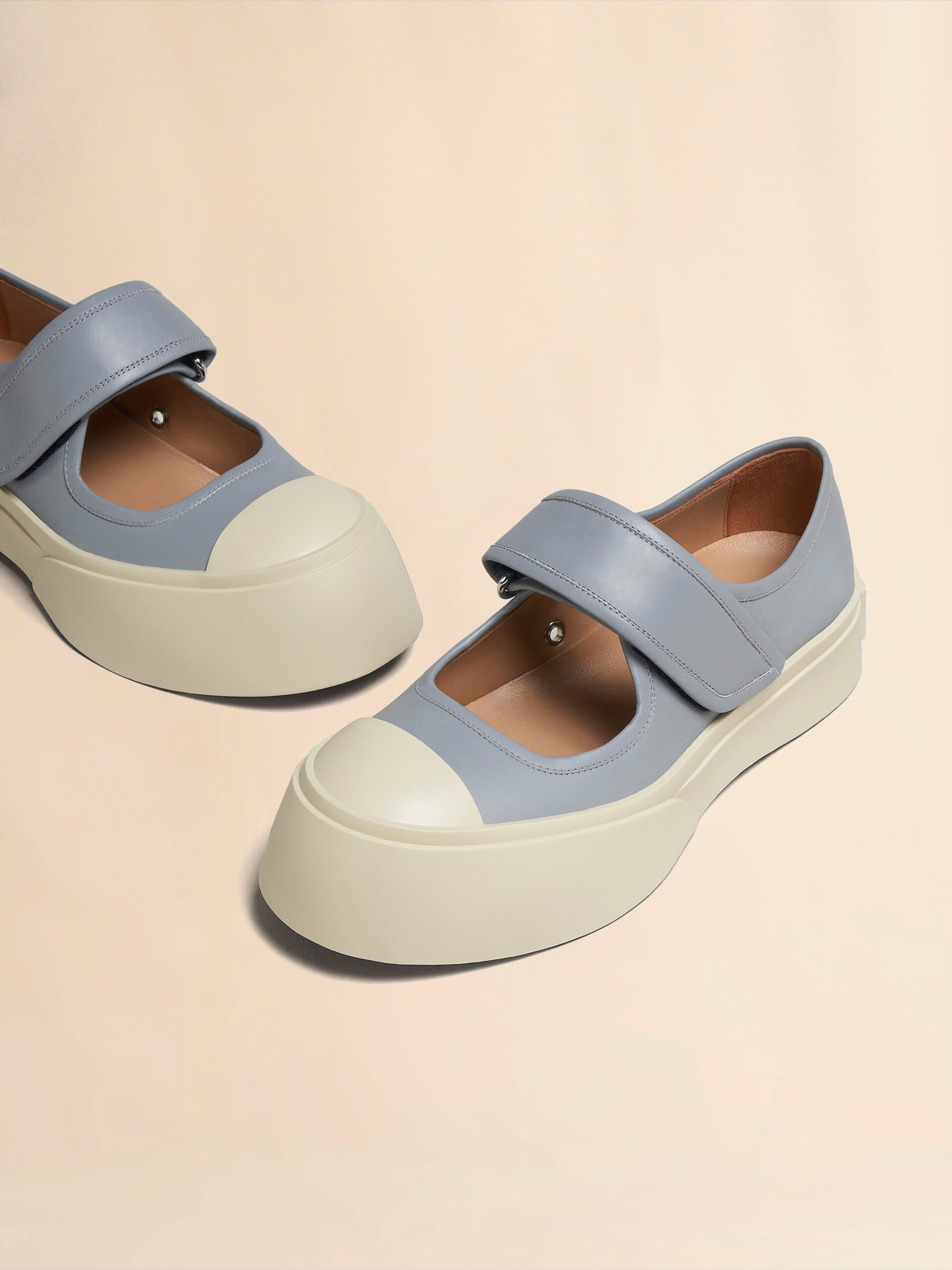 Sneakers Mary Jane en cuir nappa bleu clair - Sneakers - Image 5